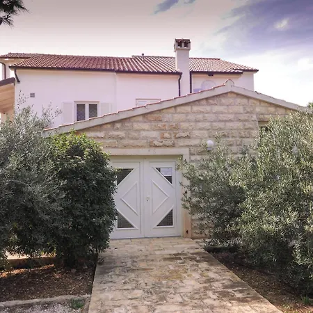 Casa-gorma At The Beach, 121